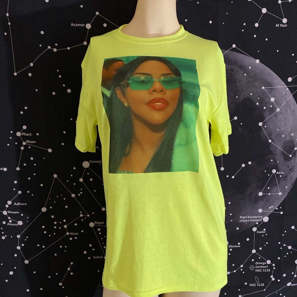 Lil Kim neon graphic tee.